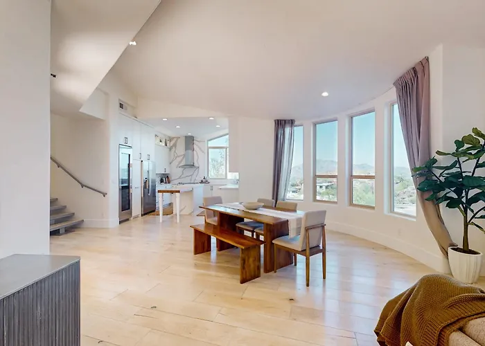 The Overlook At Cinnabar Canyon Holiday home *