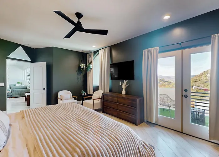 Holiday home The Overlook At Cinnabar Canyon *