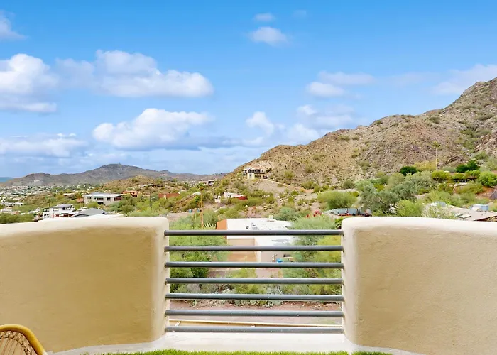 The Overlook At Cinnabar Canyon Holiday home *